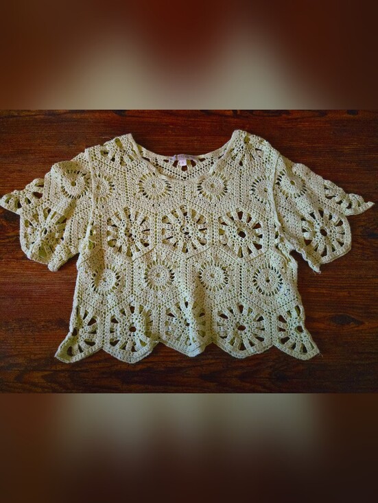 Rebellion Tops - Rebellion Pale Yellow Green Crochet Lace Shell Crop Top, Sz S, Open Weave, Beach